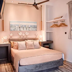 https://waterside-apartments.kefaloniahotels.net