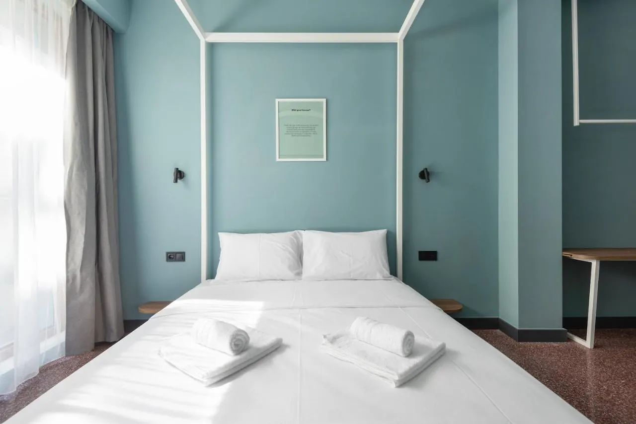 Zeus Is Loose Hostel 塞萨洛尼基