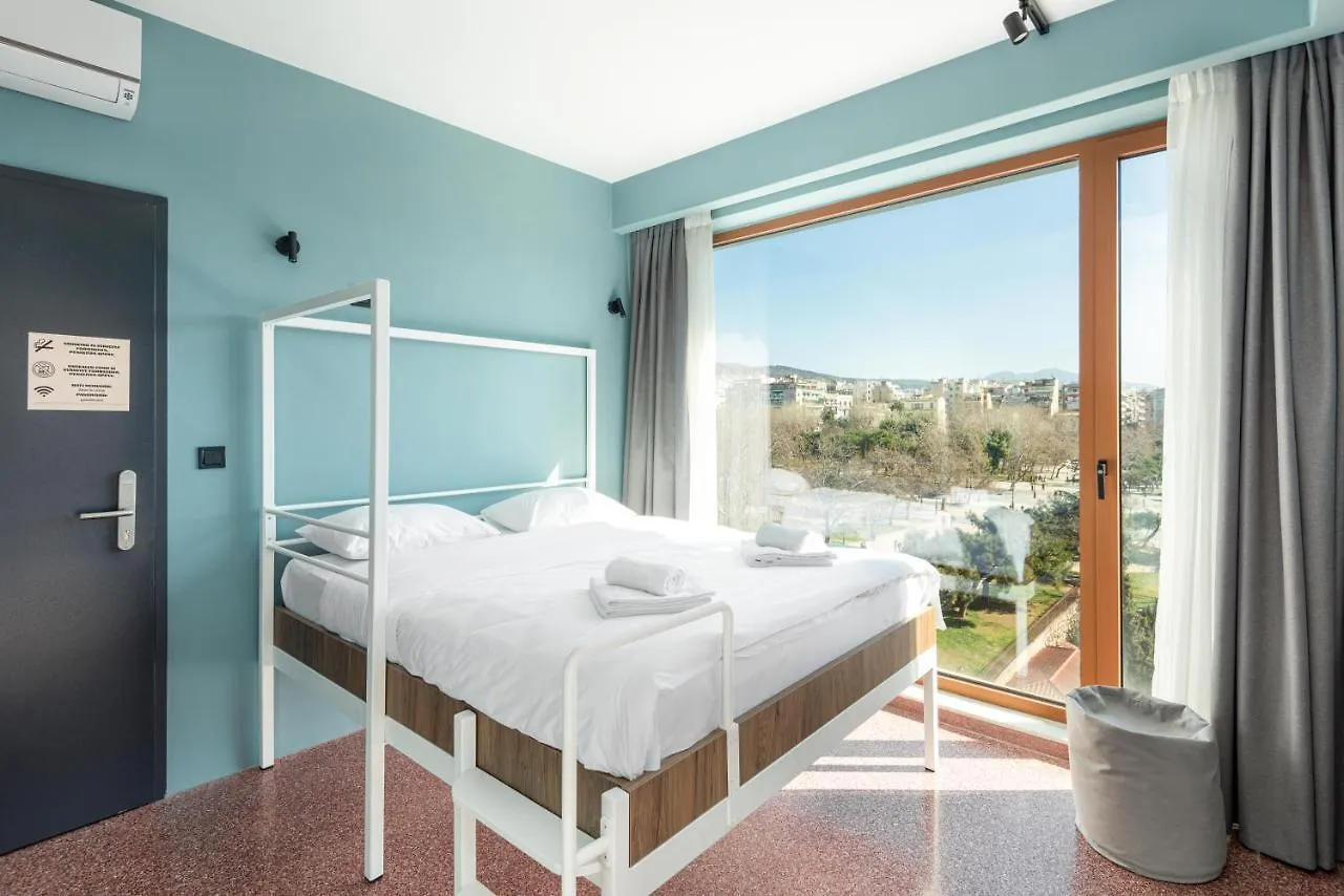 Zeus Is Loose Hostel Thessaloniki